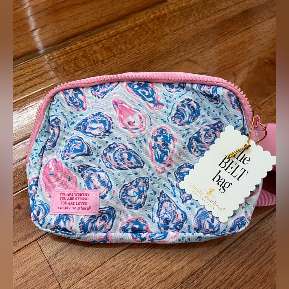 Simply Southern Belt Bag - Oyster Print in pink/blue, NWT - Picture 2 of 8